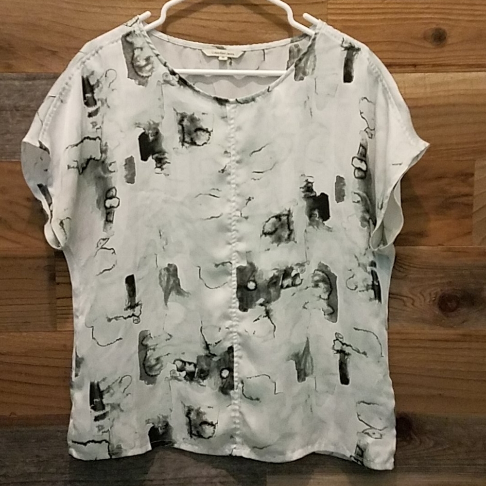 Silky, Calvin Klein Jean's top